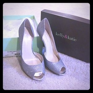 Silver sparkle heels-FREE gift